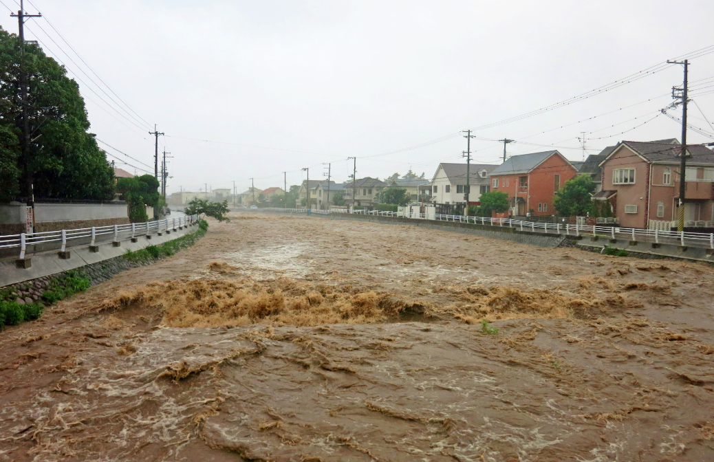 大雨・都市型水害～日頃の備え・とるべき行動～